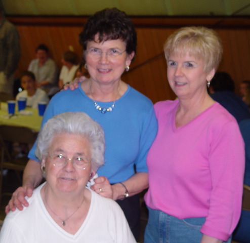 Sue Woodley, Kay Davenport, Minnie Mae Snell